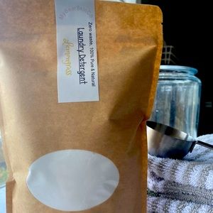 Natural laundry detergent/booster